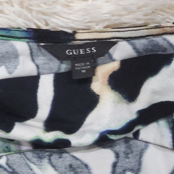 GUESS Animal Print Top - Picture 2 of 3
